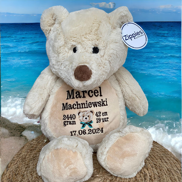 Teddy beer geboorteknuffel met gepersonaliseerde borduurde naam, geboortedatum en geboortegewicht.Teddy beer geboorteknuffel met gepersonaliseerde borduurde naam, geboortedatum en geboortegewicht.