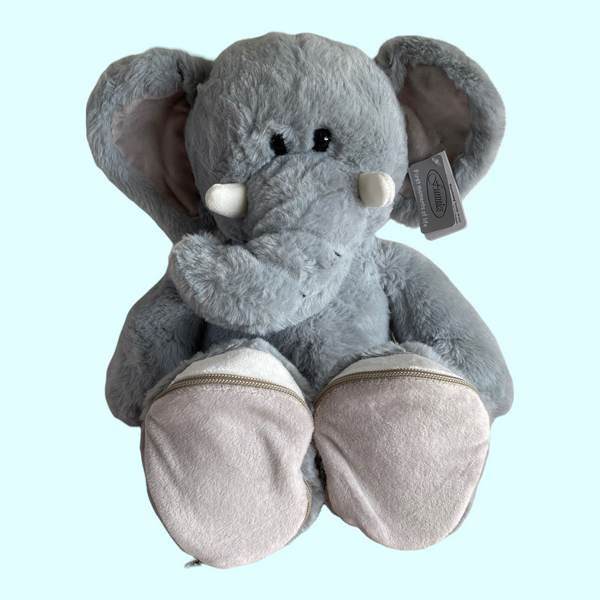 Geboorteknuffel olifant met geborduurde naam en geboortedatum op de voetjes. De olifant is 45 cm hoog en een leuk Kraamcadeau, Funnies Sole Mates, Olifant Luka, Grijs